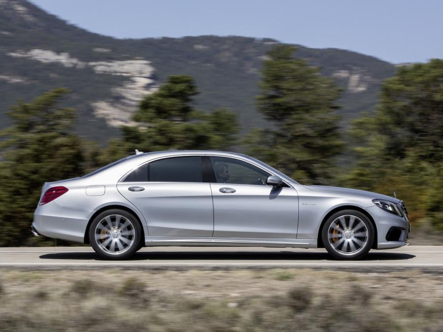  Mercedes-Benz S63 AMG 2013 года  (фото 24 из 30)
